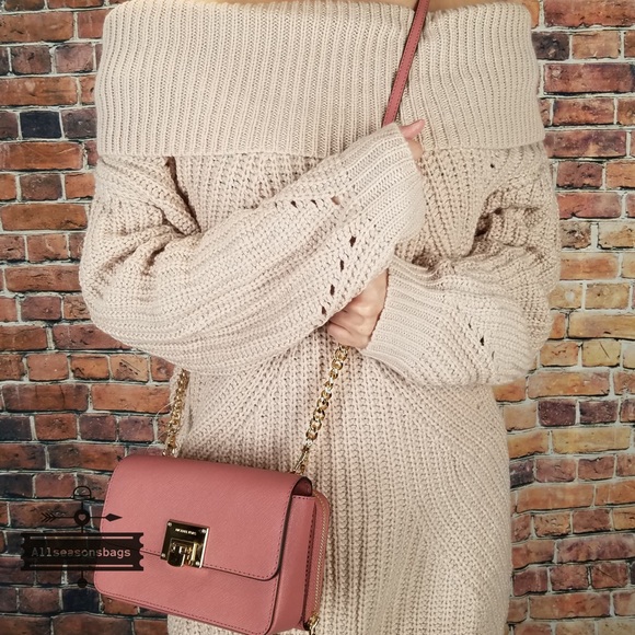 Michael Kors Handbags - Michael Kors Tina Wallet crossbody rose clutch bag